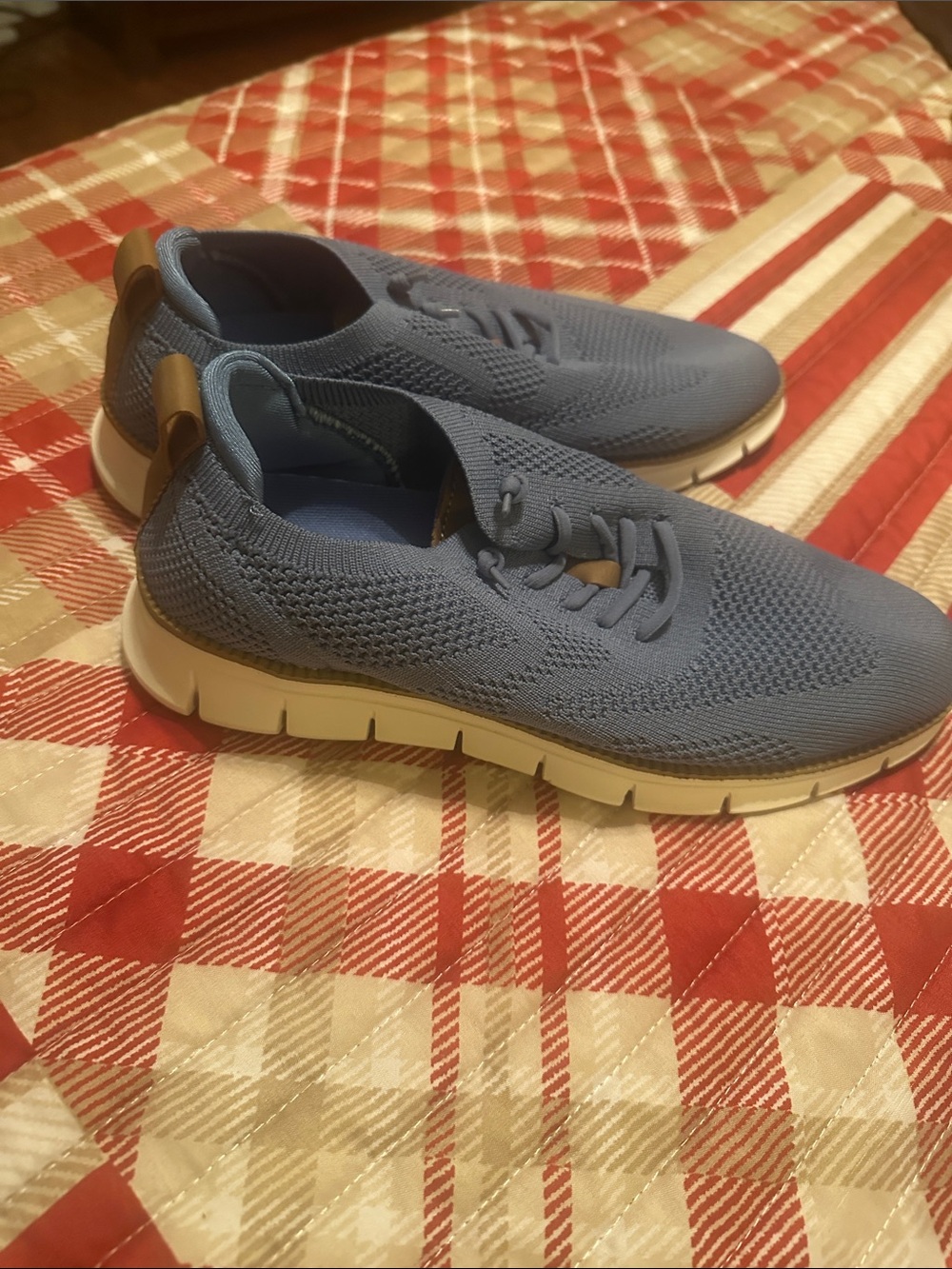 Men's Lightweight Knit Slip-On Sneakers - Blue——Brand New -Never Worn